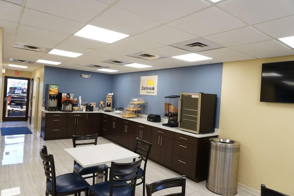 Days Inn By Wyndham Oak Grove/Ft. Campbell Luaran gambar