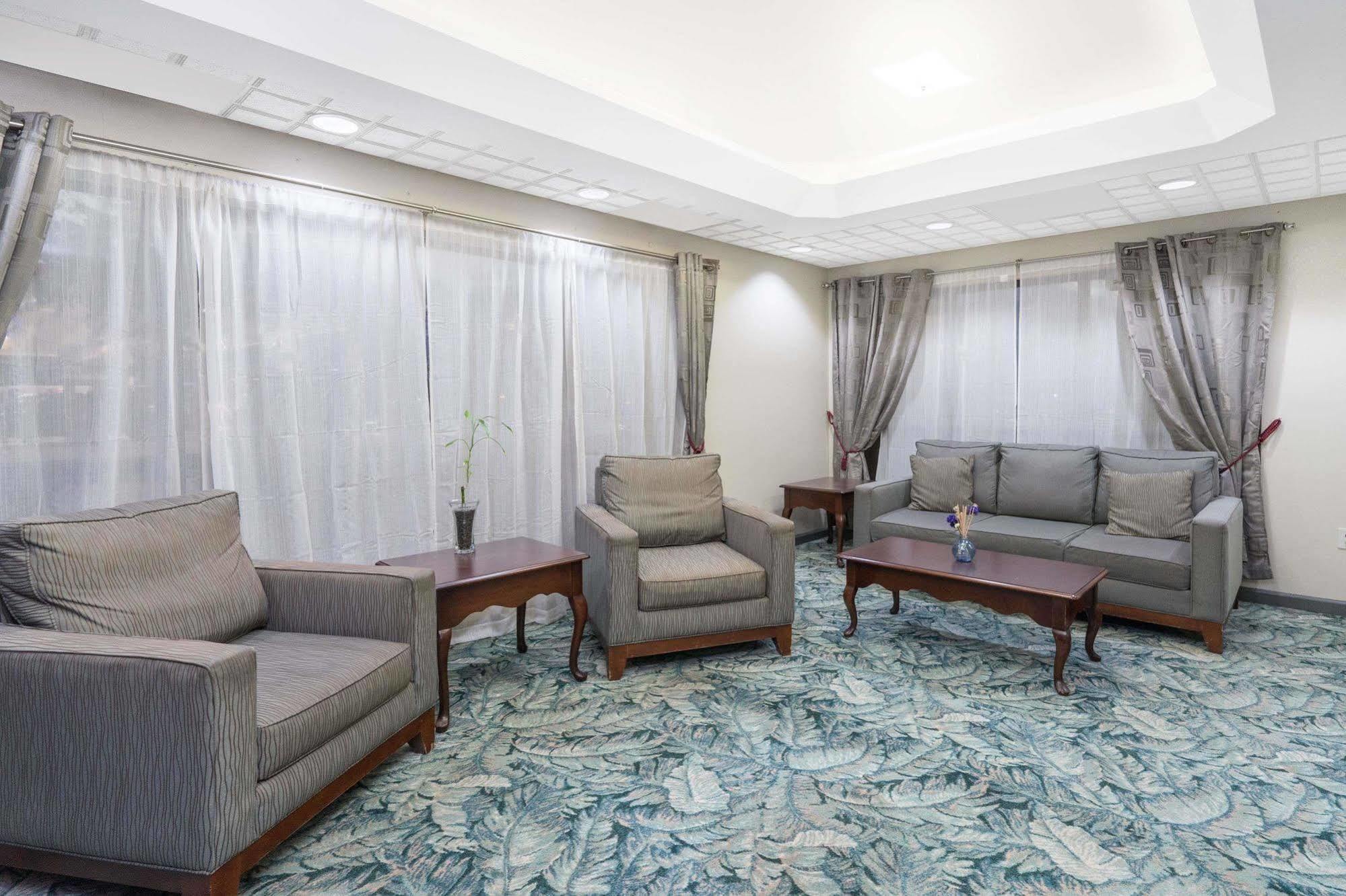 Days Inn By Wyndham Oak Grove/Ft. Campbell Luaran gambar
