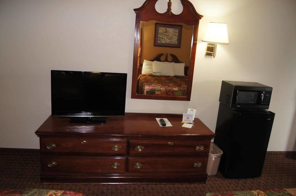 Days Inn By Wyndham Oak Grove/Ft. Campbell Luaran gambar